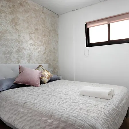 Apartamento Novo Santipetri I Apartment